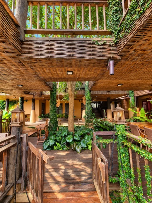 Baan Mon Muan Hotel, Courtyard Gateway