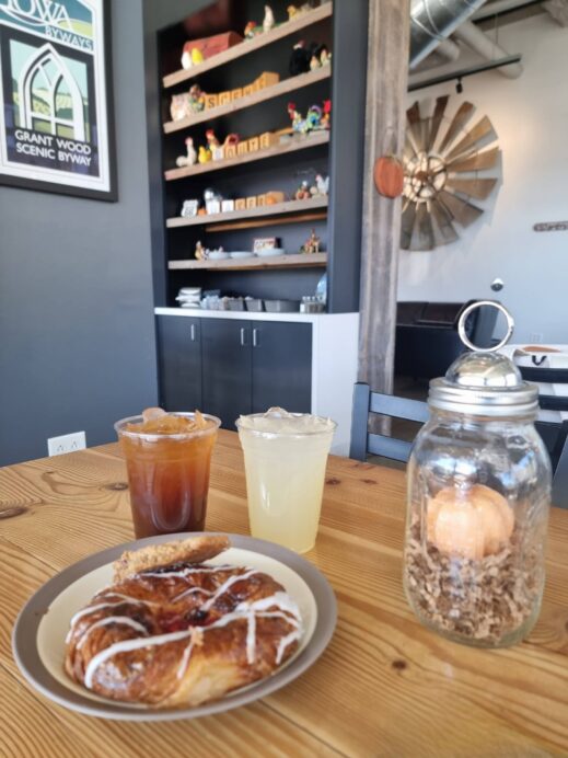 Scenic Route Bakery lemonade, weekend in Des Moines