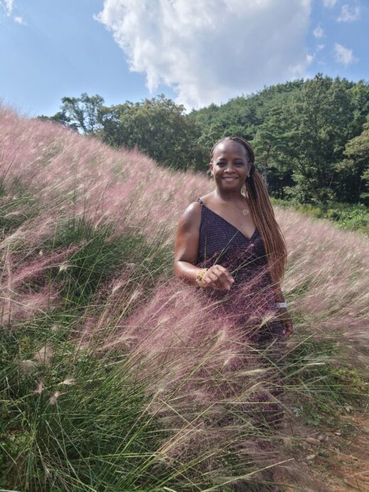 pink-muhly-sideways