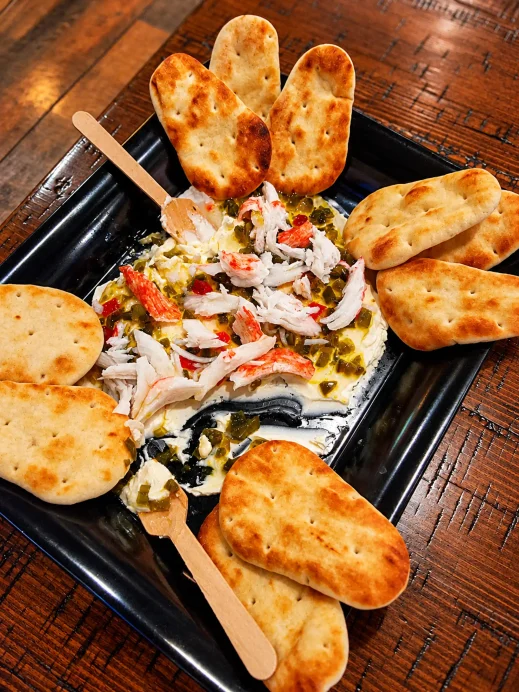 Old Oaks Winery, crab dip