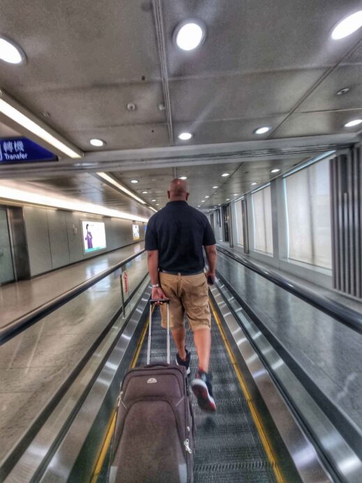 How to Take the Free Shuttle-- Bangkok Don Muang Airport (DMK) to (BKK)
