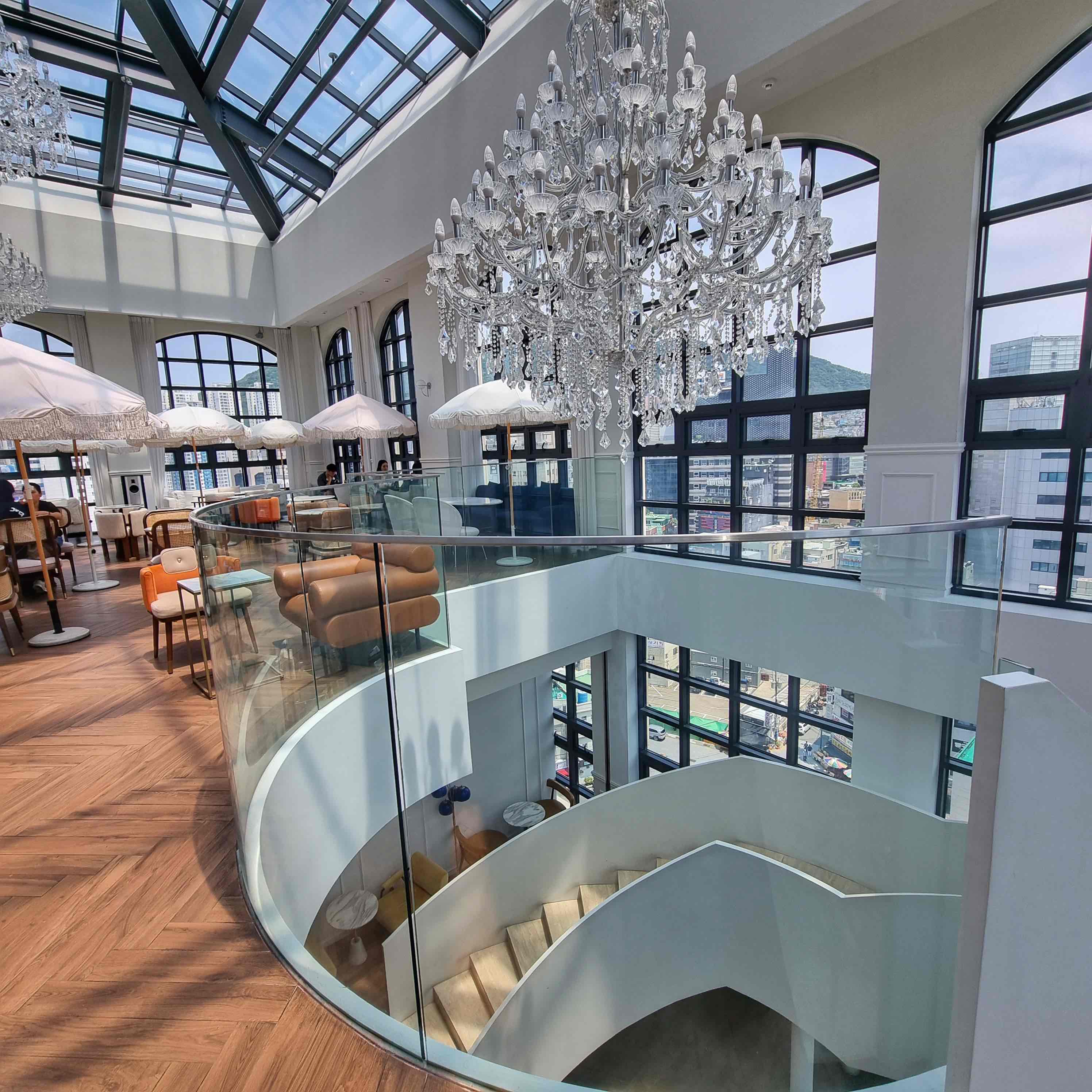Busan-cafe-upper-level-1