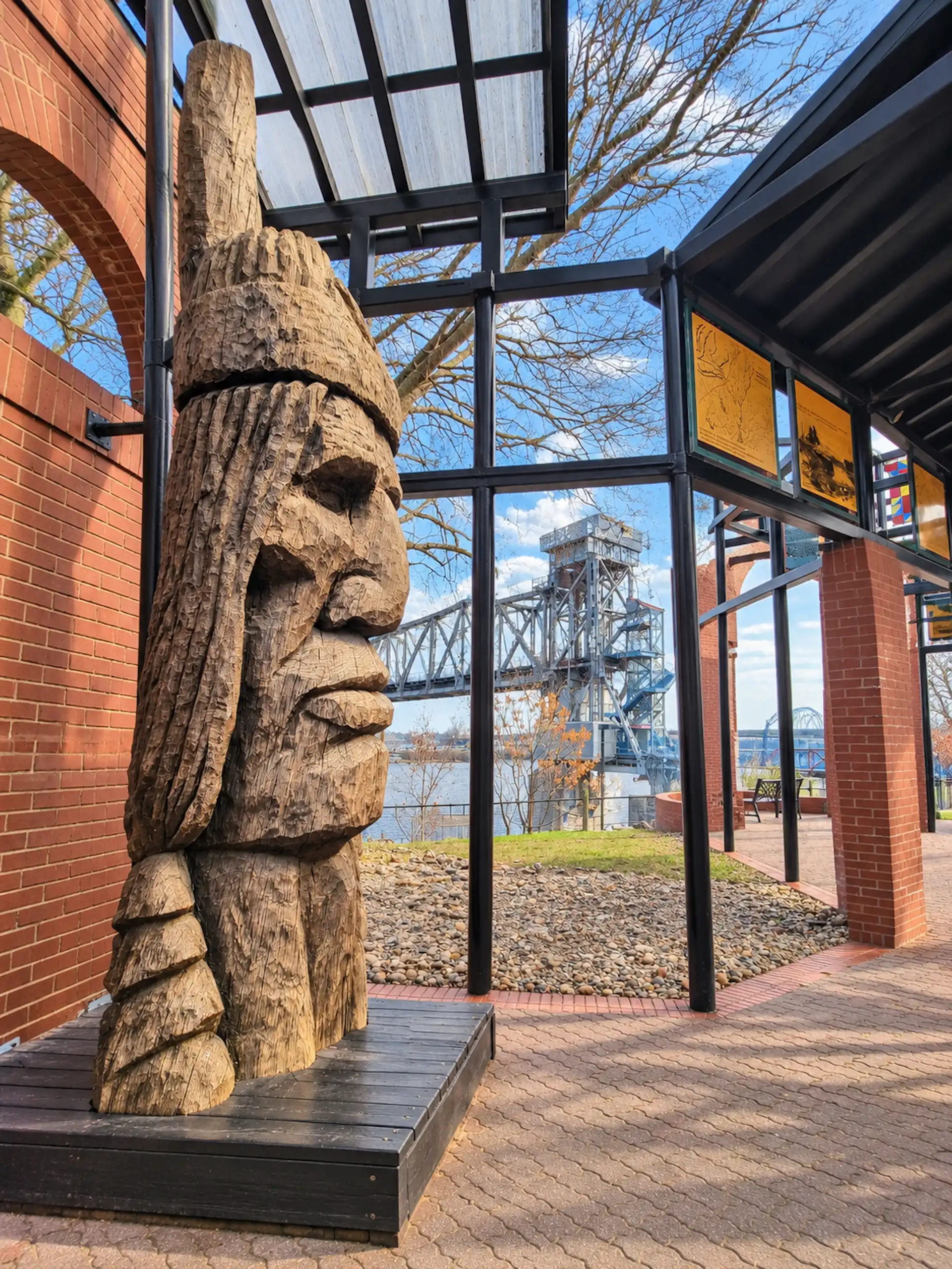 Little Rock, Arkansas, Love is Life, Native American statue