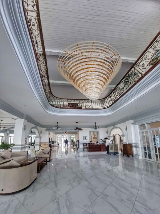 MyBanLao chandelier