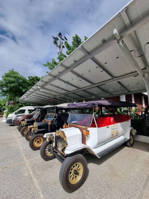 MyBanLao vintage cars