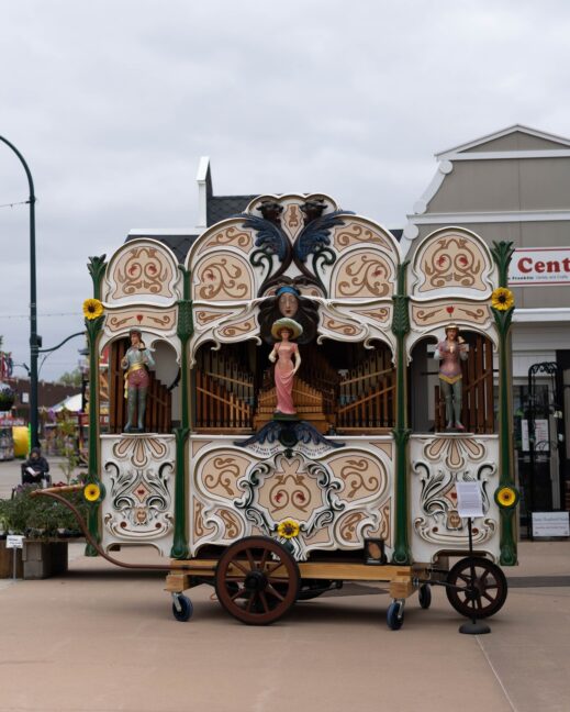 The 113-year-old Dutch street organ at Stadscentrum in Orange City is a remarkable find. With 67 keys, 288 pipes, and drums, it creates amazing music. It's one of the few still working. Catch its tunes daily at 10:30 a.m. and 4:00 p.m.