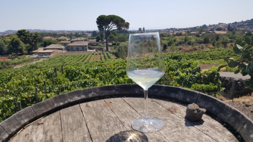 Benanti-glass-of-wine-Veneto