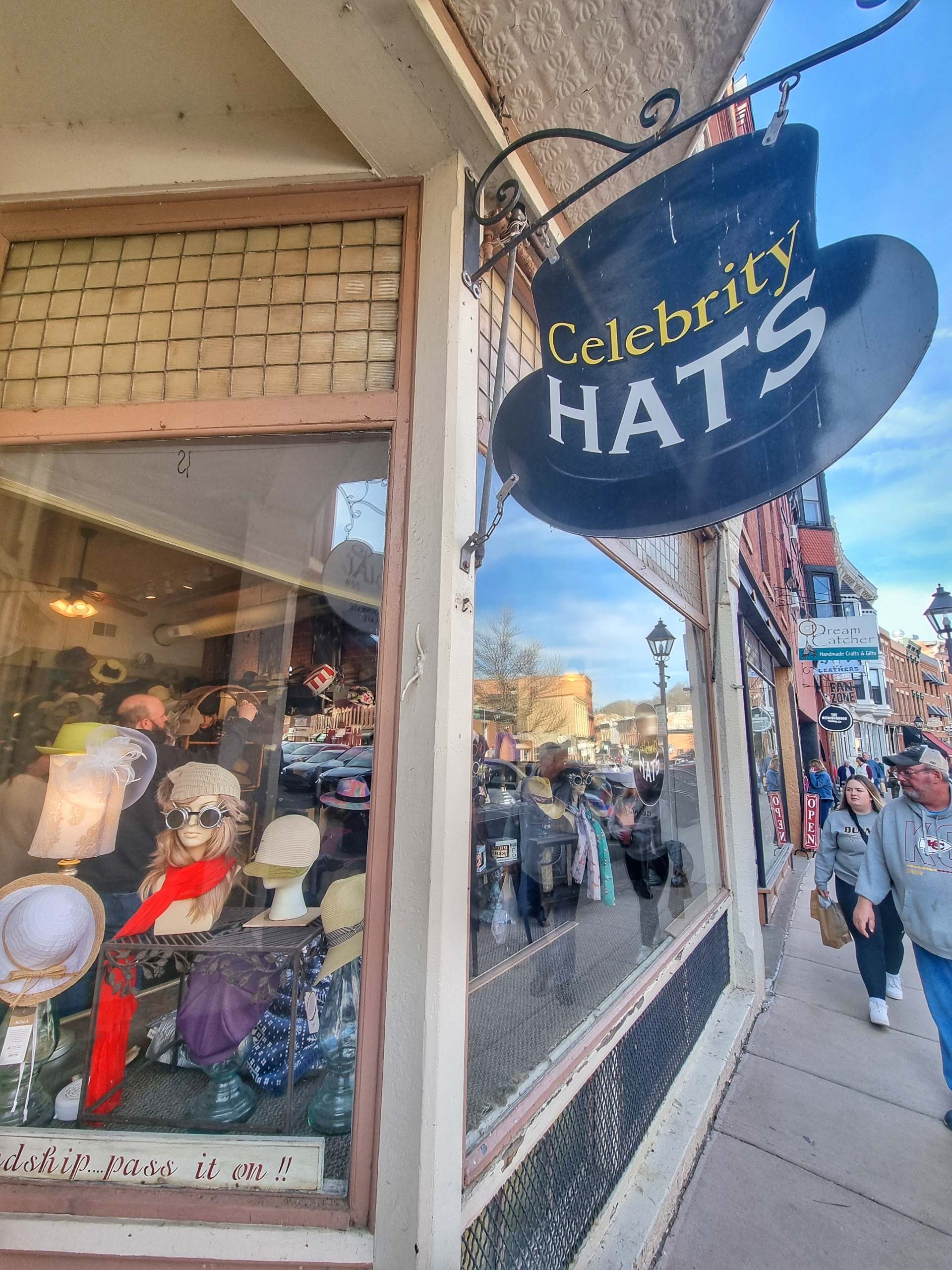Celebrity Hats in Galena