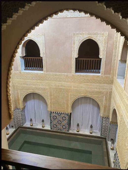 Turkish-Bathhouse-pool