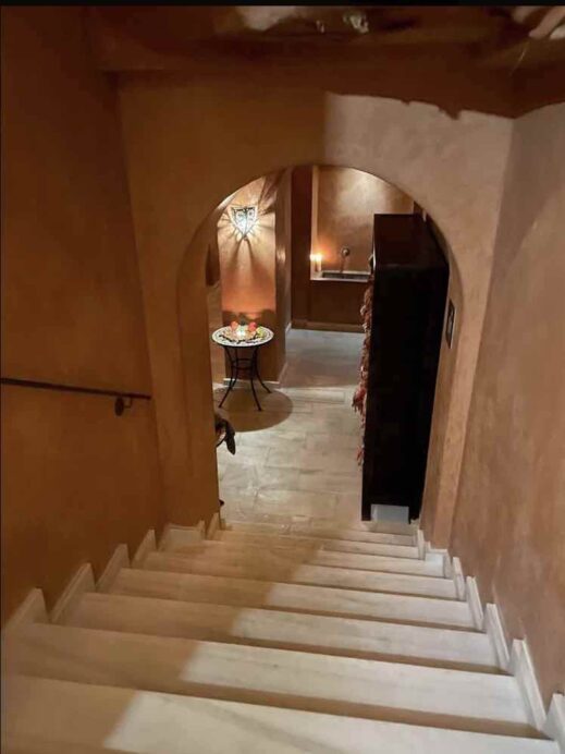 Turkish-Bathhouse-stairs