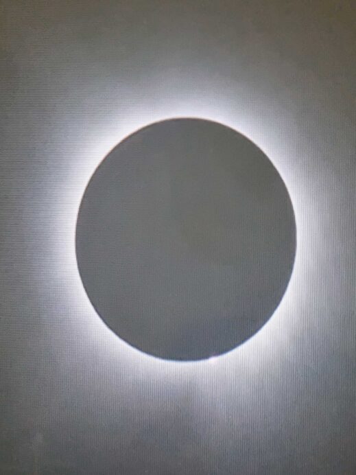 2024-full Solar-eclipse
