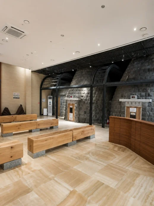 Korean jjimjibang, public rest area