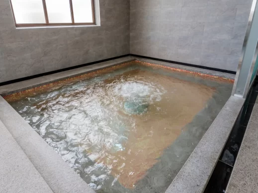 korean-jjimjibang-hot-tub-519x389 Jjimjibang Bathhouse Secrets: How to Enjoy a Korean Spa