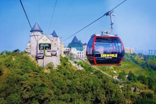 Ba Na Hills cable cars Danang