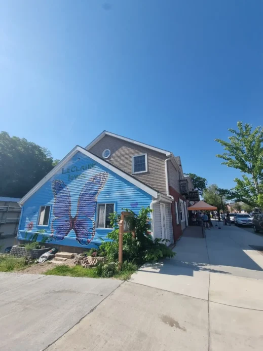 LeClaire butterfly mural IA