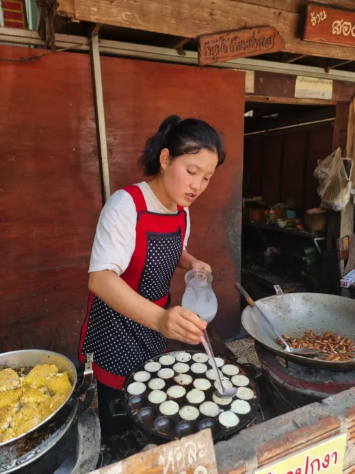 Trip to Mae Kampong- street food