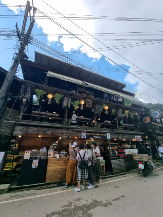 Mae Kampong, street food, stalls, Thailand