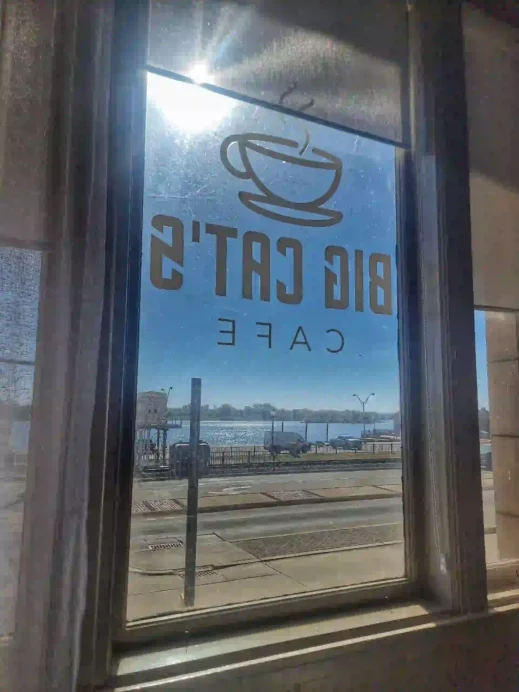best attractions in Muscatine Big Cat's Cafe