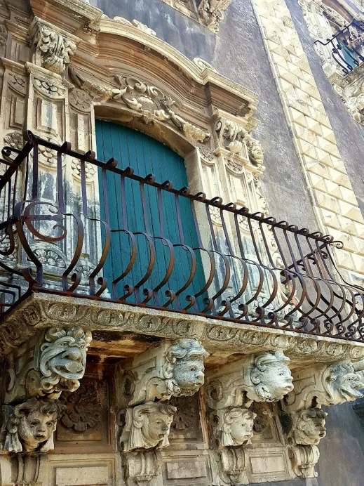 Cathedral of Catania, windows, balcony