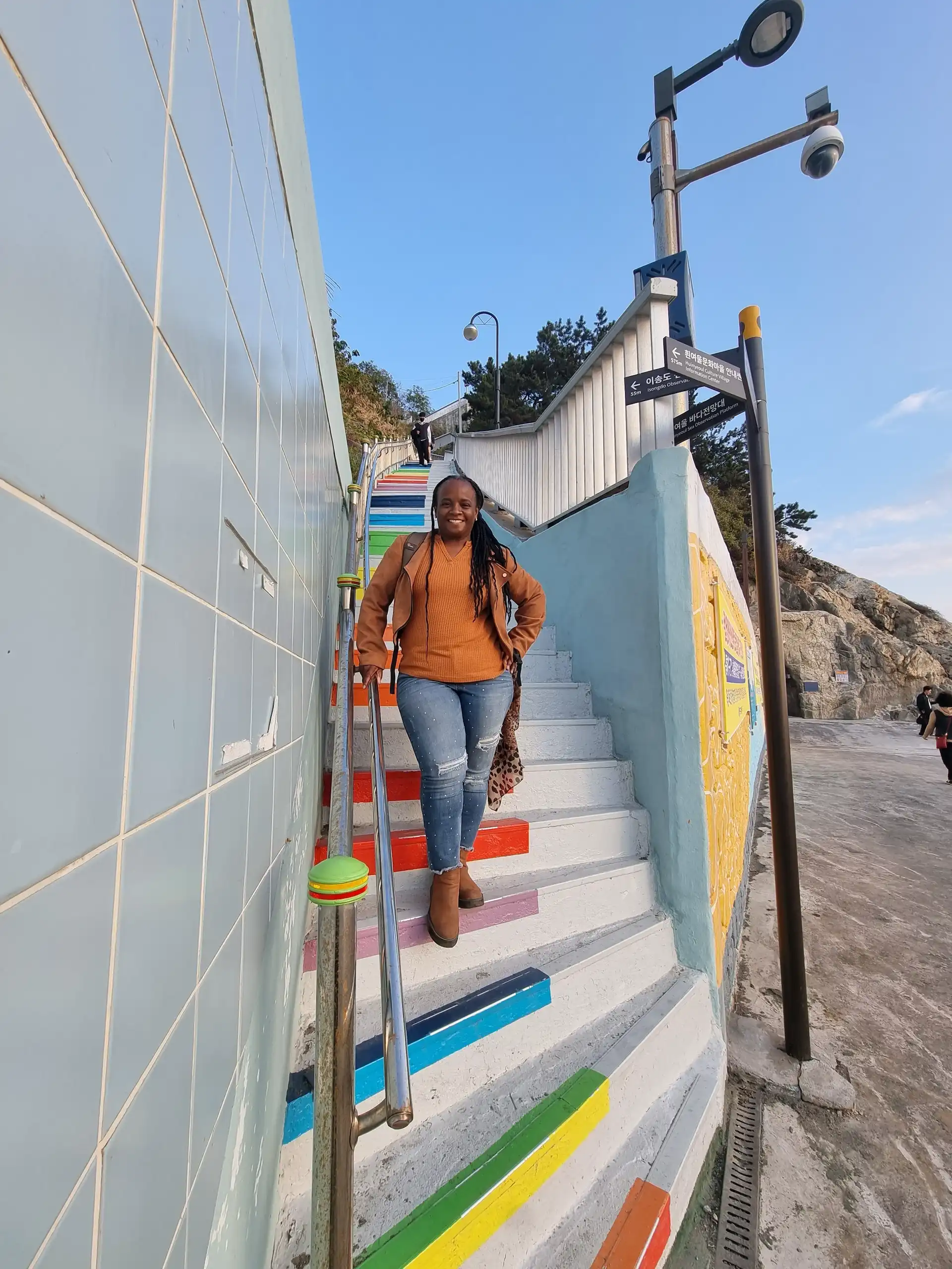 Huinyeoul Cultural Village me colorful stairs