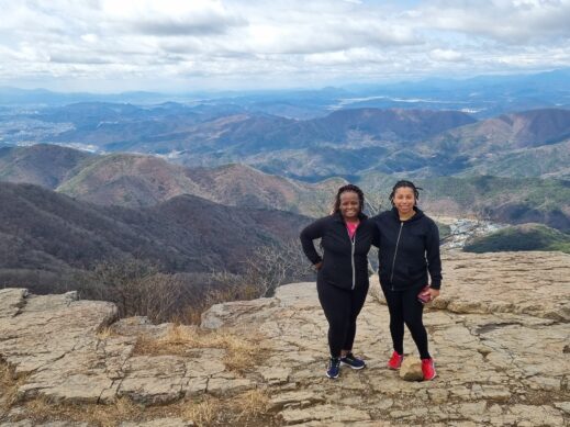 Stacey and Robyn, friends, making friends, hiking, South Korea