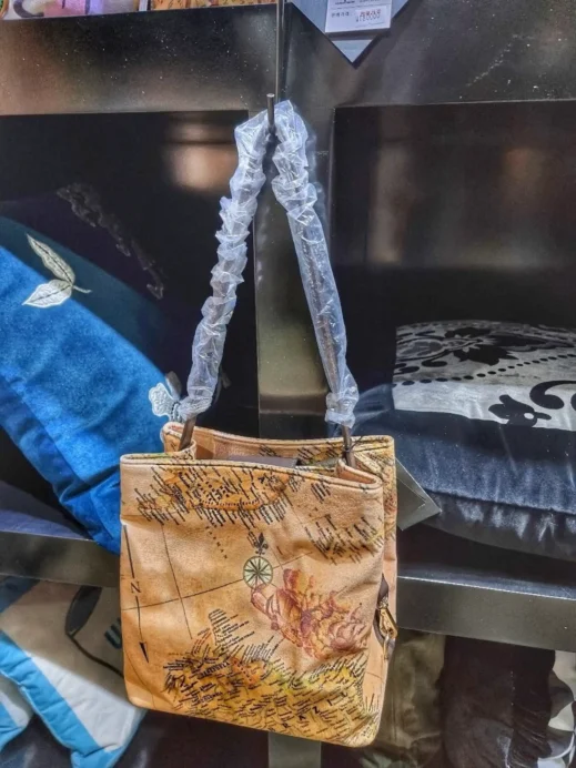 handbag, Youngdo Velvet in Daegu