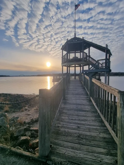 Sunset Park, viewpoint, wooden pier