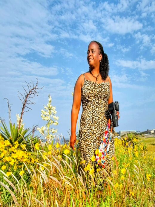 Stacey, Jeju, photography, yellow flowers