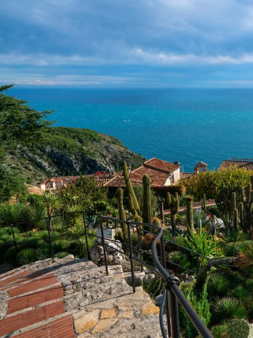 Nietzsche hiking trail in Eze