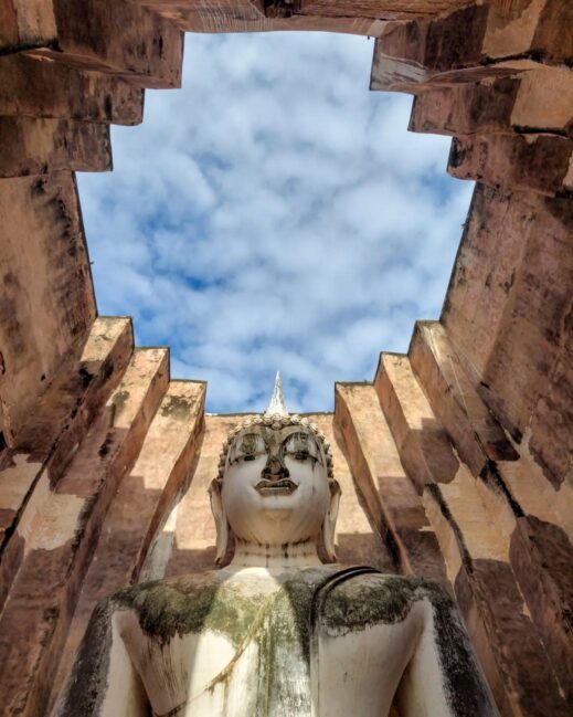 Phra Achana Wat Sri Chum sky view
