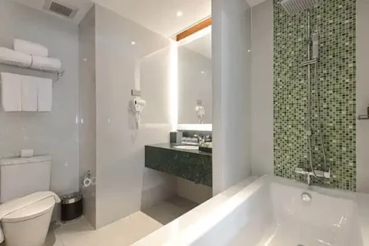 Fishermens Harbour Urban Resort bathroom, Phuket, Thailand