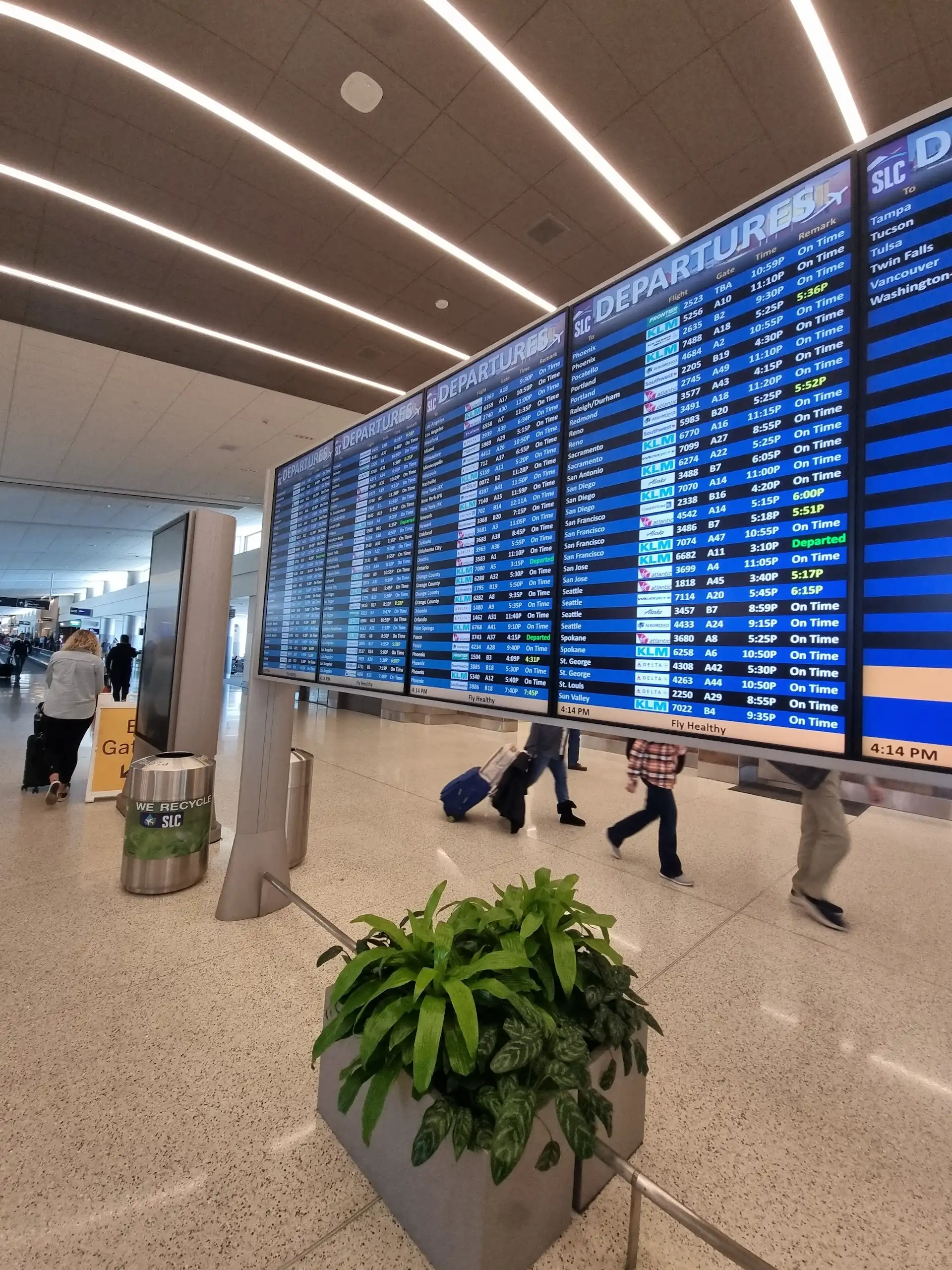 airplane flight board