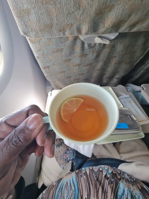 tea on the airplane