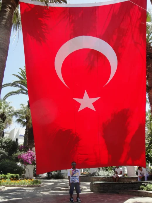 Bodrum Kamrem big Turkish flag