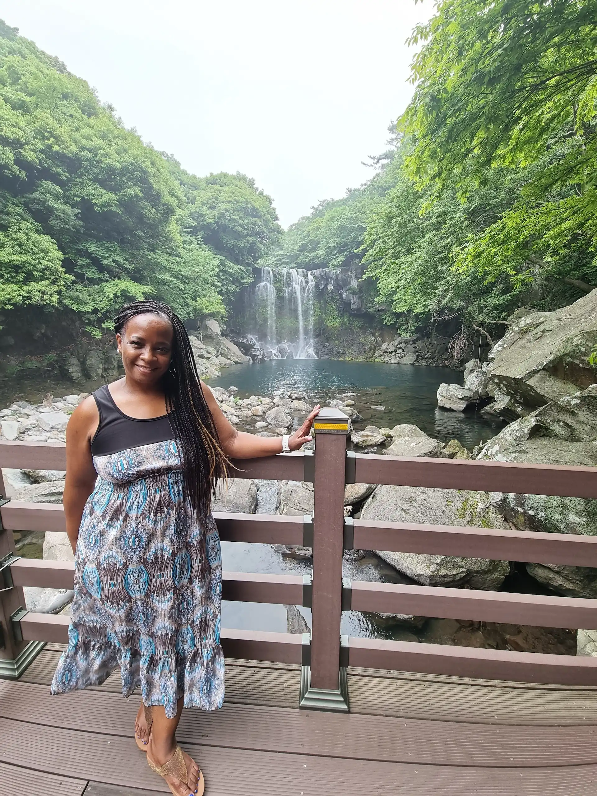 Stacey-dress- waterfall-in-Jeju-1