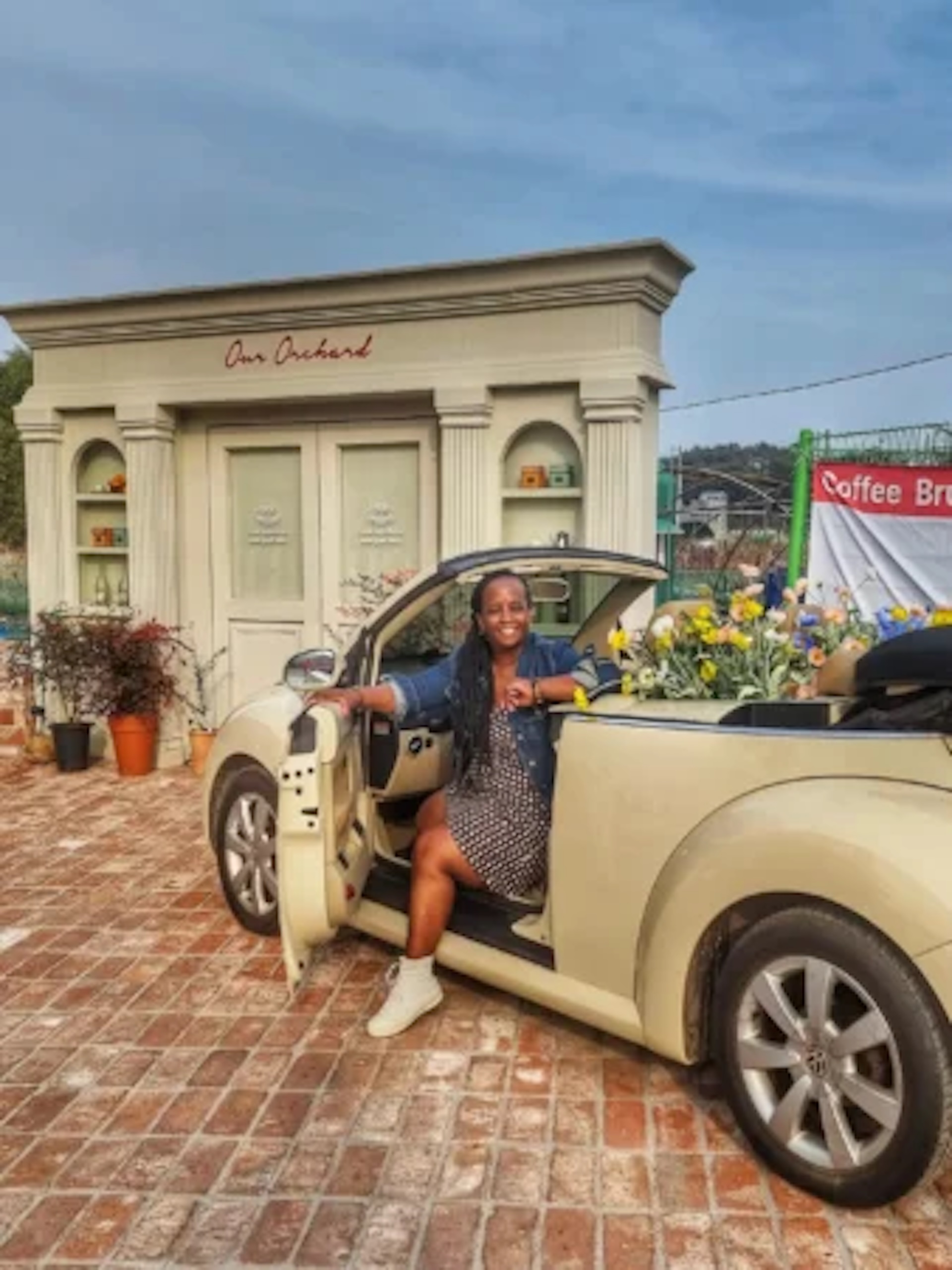 Stacey-navigating-the-streets-of-South-Korea summer fun