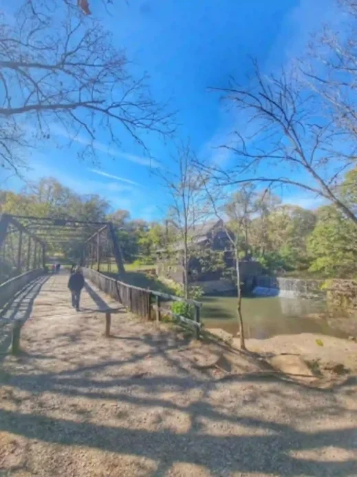 hiking Pine Creek Grist Mill Muscatine