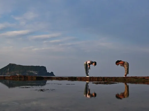 Jeju Photo Deep bow on jeju island