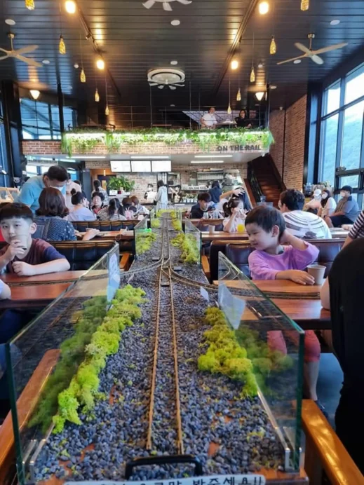 On the Rails, cafe, train cafe, Gachang