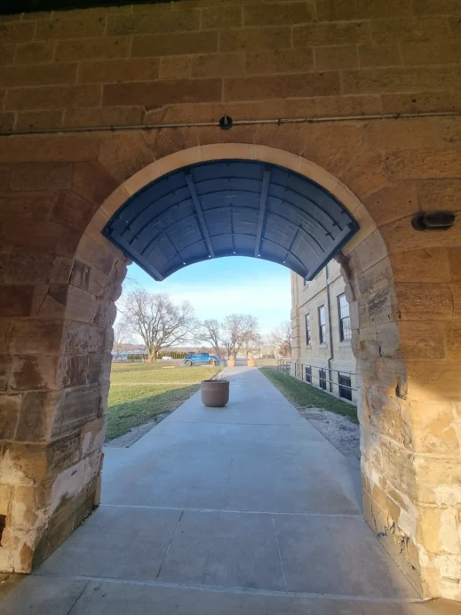 Rock Island Arsenal, Clock Tower, arch