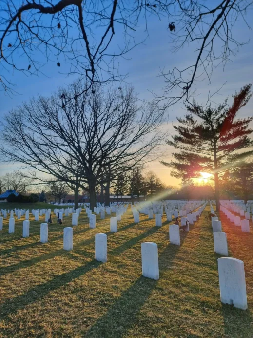 Rock Island National cemetery graves