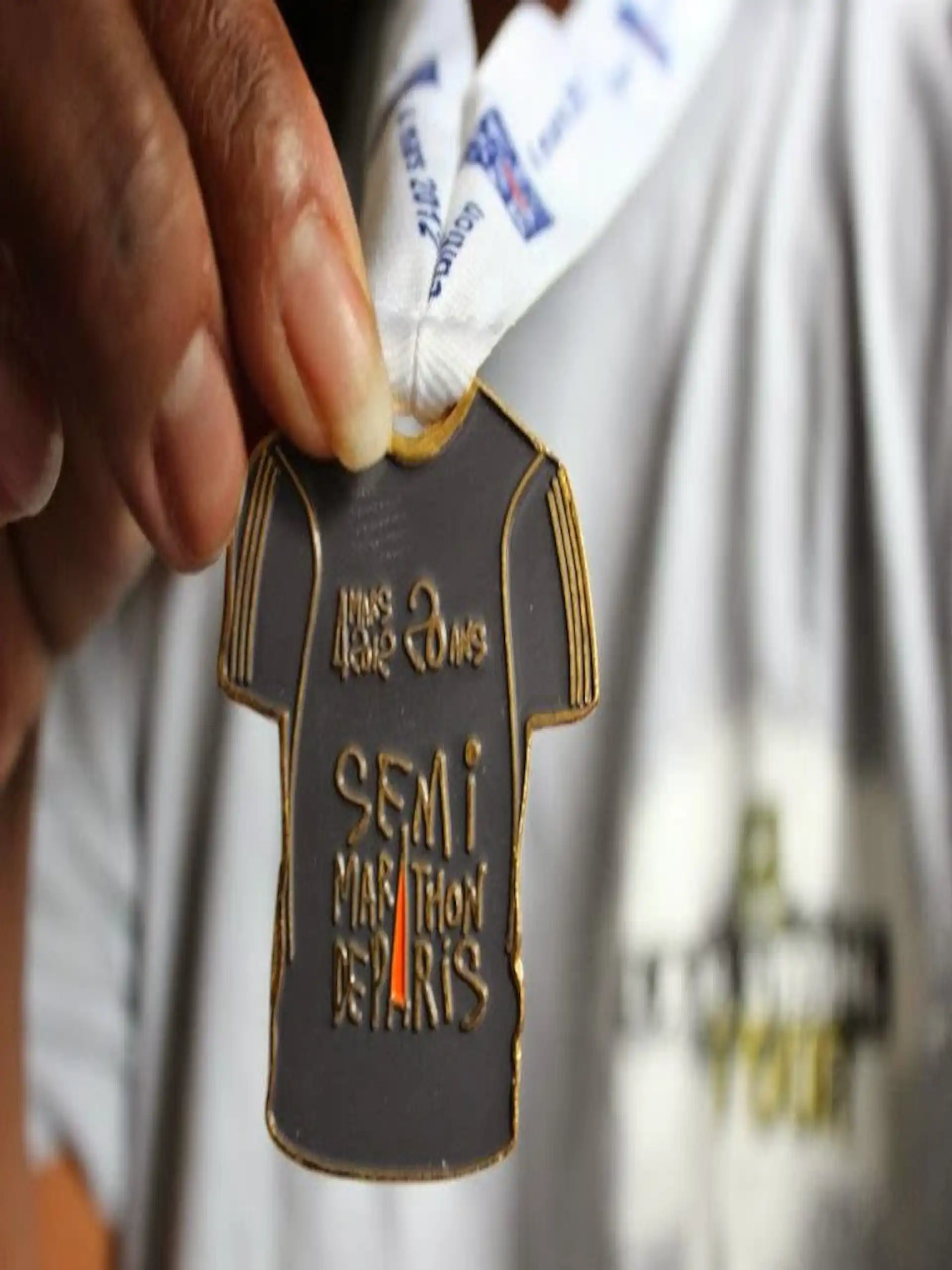 Running the Paris Marathon medal