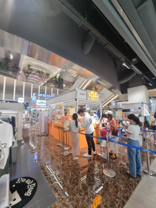 The Hyundai Dague, pop up shop, B2 level