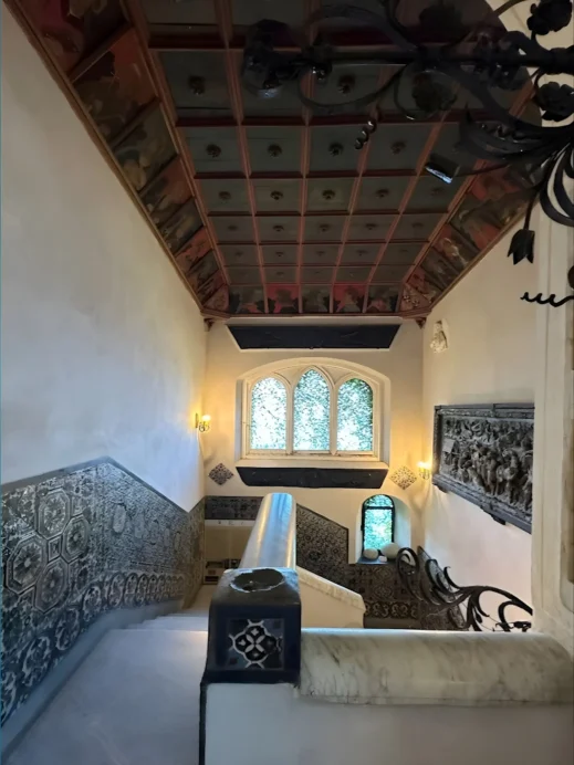 Castella Brown and Gardens, stairwell
