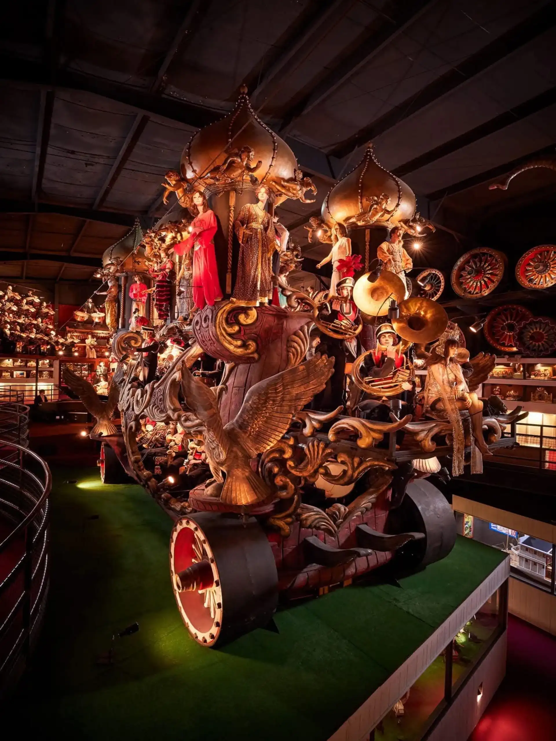 House on the Rock is a Midwest cart