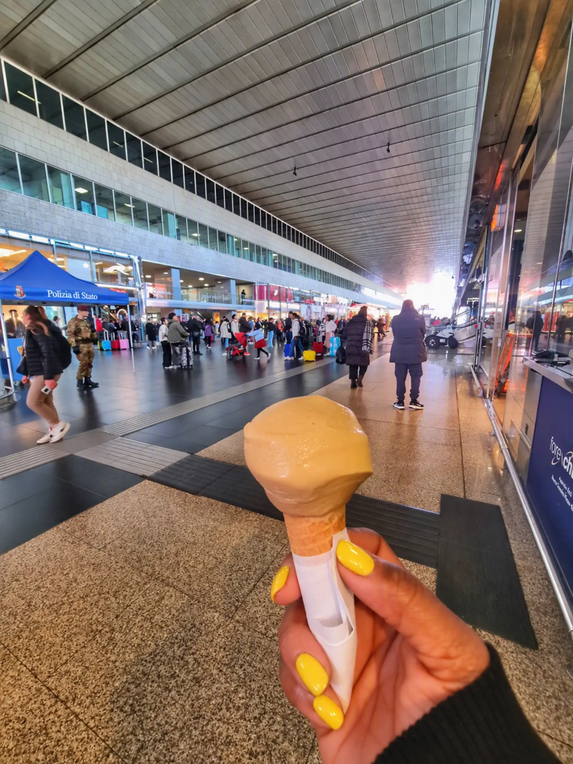 Rome, Bus Station, Gelato