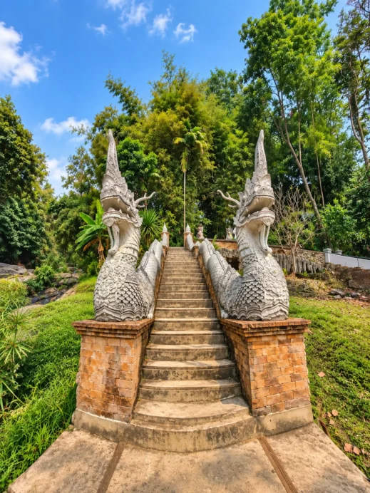 Wat Pha Lat, Naga Stairway, jungle