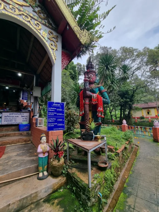 Wat Tham Chiang Dao, Chiang Dao, Wat Tham Chiang Dao, entrance fee