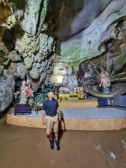 Wat Tham Chiang Dao, Steven