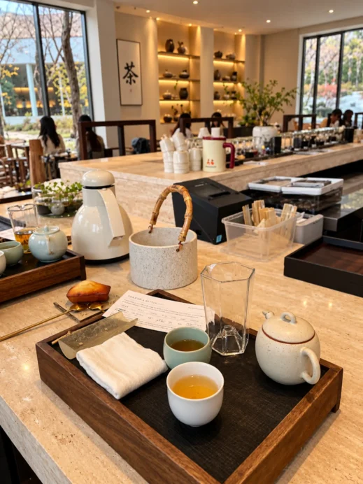 Cafe Au Fond du Bois tea service